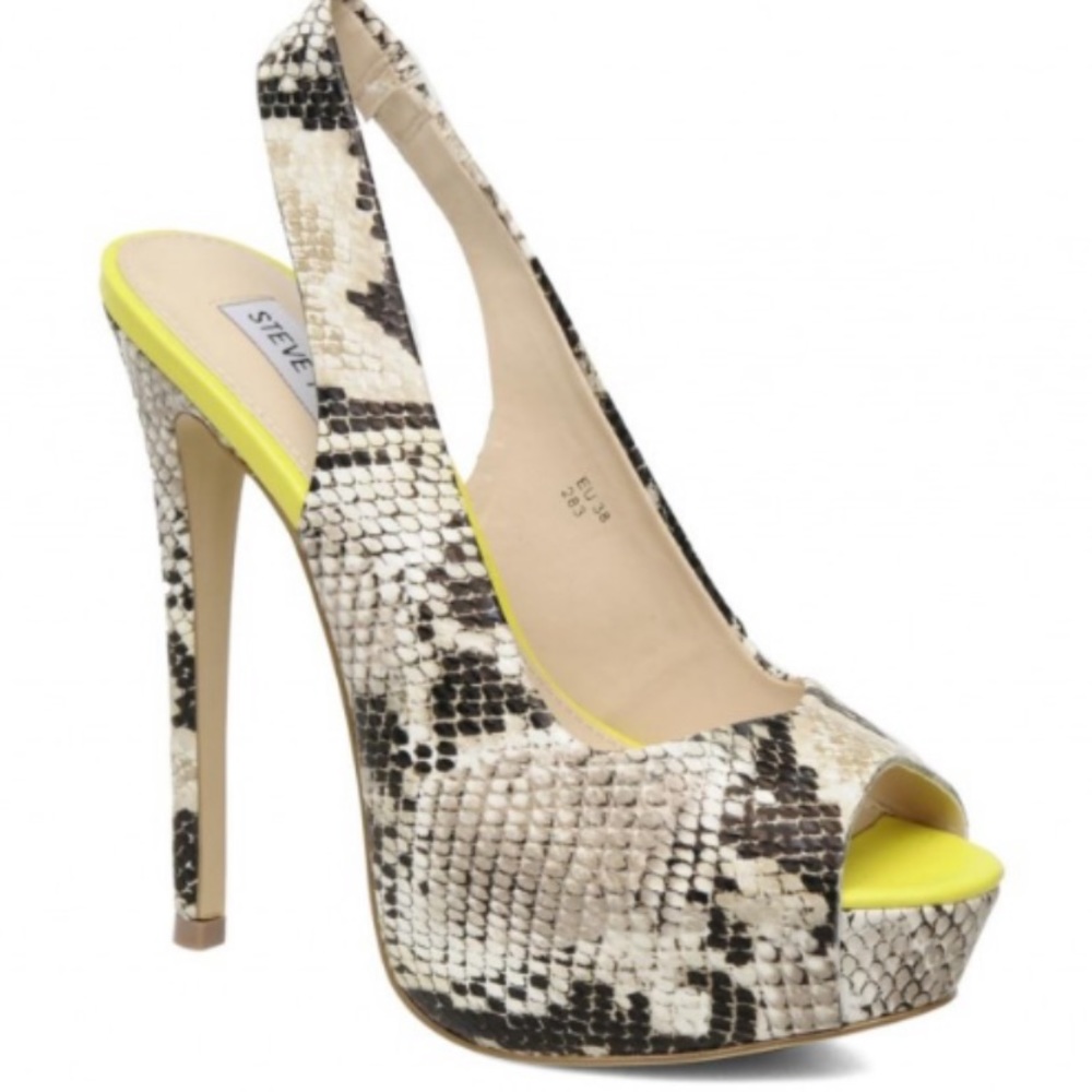 Steve Madden snake skin heels